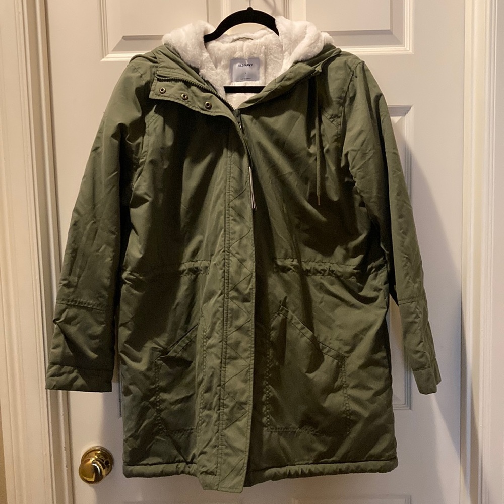 NWT Green fleece lined water resistant parka coat